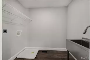 9241 Merritt Ave, Rock Hill, MO 63144 - Photo 28