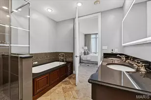 4909 Laclede Ave, Saint Louis, MO 63108 - Photo 22