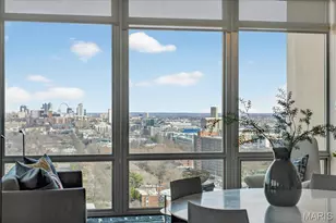 4909 Laclede Ave, Saint Louis, MO 63108 - Photo 10