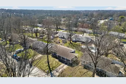 1415 Saint Theresa Lane, Saint Charles, MO 63304 - Photo 22