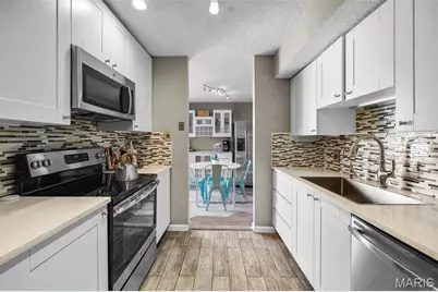 1513 Swallow Drive, Saint Louis, MO 63144 - Photo 12