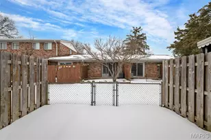 10736 Carroll Wood Way, Saint Louis, MO 63128 - Photo 30