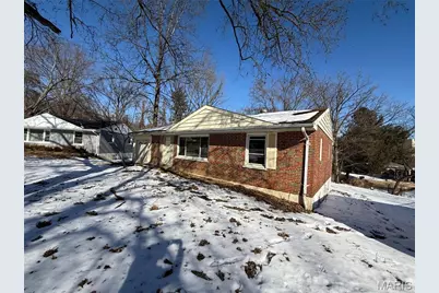 100 Florwood Court, Saint Louis, MO 63135 - Photo 2