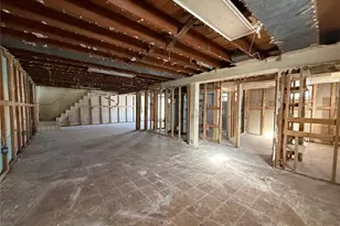 100 Florwood Ct, Saint Louis, MO 63135 - Photo 16