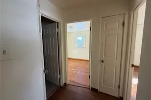 100 Florwood Ct, Saint Louis, MO 63135 - Photo 8