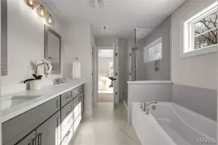 8832 Moritz Ave, Brentwood, MO 63144 - Photo 20