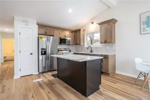 398 Eagles Dr, Saint Peters, MO 63376 - Photo 12