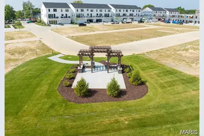 8919 Gateway Heights, Richmond Heights, MO 63144 - Photo 44