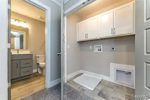 8919 Gateway Heights, Richmond Heights, MO 63144 - Photo 36