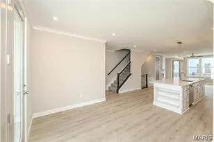 8919 Gateway Heights, Richmond Heights, MO 63144 - Photo 12