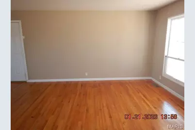 2960 Devonshire Drive, Florissant, MO 63033 - Photo 4