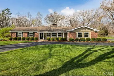 27 Chesterton Lane, Chesterfield, MO 63017 - Photo 1