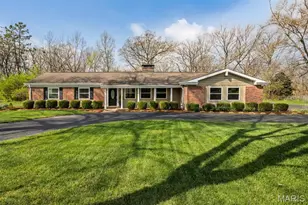 27 Chesterton Ln, Chesterfield, MO 63017 - Photo 1
