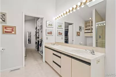 27 Chesterton Lane, Chesterfield, MO 63017 - Photo 24