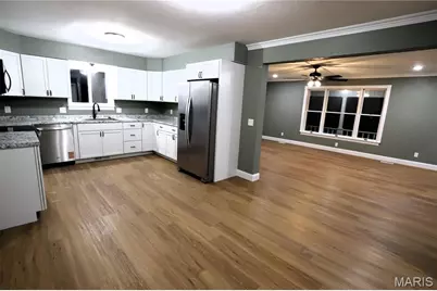 310 Fairview Lane, Desloge, MO 63601 - Photo 12