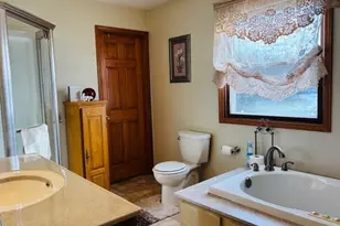 205 and 207 Center Point Rd, Shelbyville, MO 65565 - Photo 40