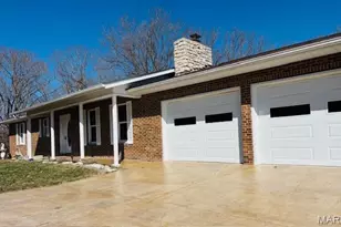 205 and 207 Center Point Rd, Shelbyville, MO 65565 - Photo 14