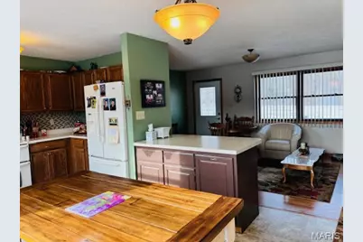 205 and 207 Center Point Rd, Shelbyville, MO 65565 - Photo 30