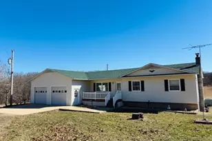 205 and 207 Center Point Rd, Shelbyville, MO 65565 - Photo 6