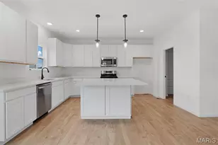 1045 Bloomfield Dr, Eureka, MO 63025 - Photo 20