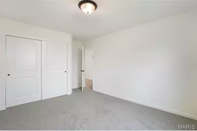1045 Bloomfield Drive, Eureka, MO 63025 - Photo 6