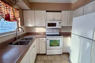 895 Delray Dr, Saint Peters, MO 63376 - Photo 18