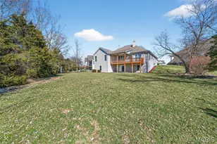 2098 Hawks Landing Dr, Lake Saint Louis, MO 63367 - Photo 2