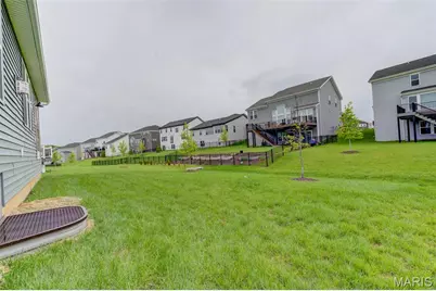 327 Dalriada Boulevard, O'Fallon, MO 63368 - Photo 30