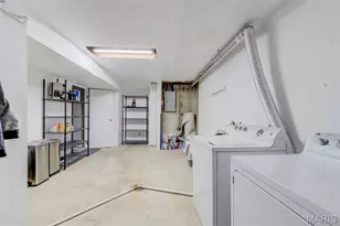 12240 Spring Pl Ct, Maryland Heights, MO 63043 - Photo 30