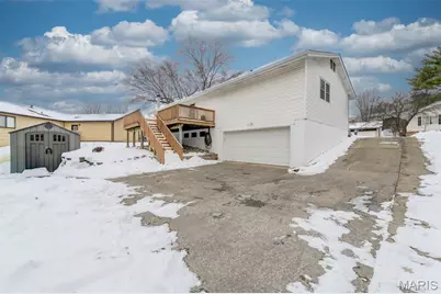 12240 Spring Place Court, Maryland Heights, MO 63043 - Photo 36