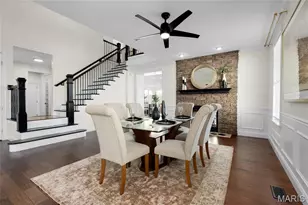 351 Oak Stand Ct, Chesterfield, MO 63005 - Photo 6