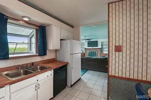 11511 Corlyn Dr, Saint Louis, MO 63138 - Photo 8