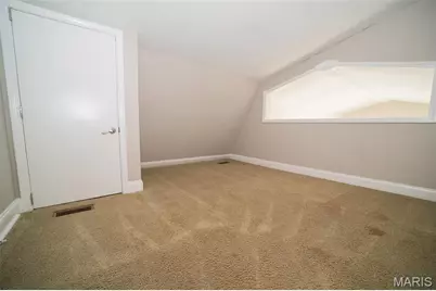 6051 Valley Drive, French Village, MO 63036 - Photo 12