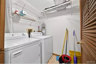 1051 Windstream Drive, Saint Peters, MO 63376 - Photo 20