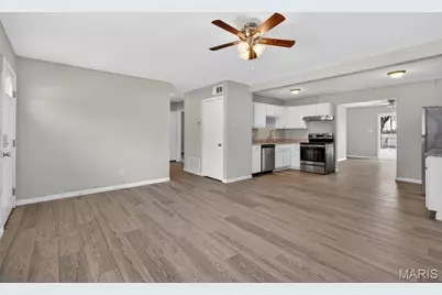 12 Foster Lane, Wentzville, MO 63385 - Photo 4