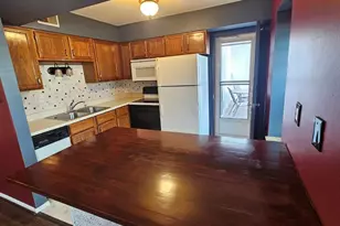 1737 Herault Pl, Saint Louis, MO 63125 - Photo 4