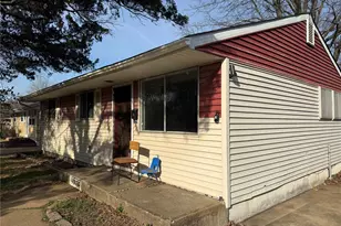 10536 Durness Dr, Saint Louis, MO 63137 - Photo 4