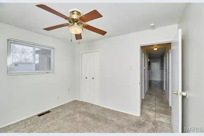 1730 Kay Drive, Florissant, MO 63031 - Photo 38