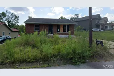 4236 Oakwood Avenue, Saint Louis, MO 63121 - Photo 1