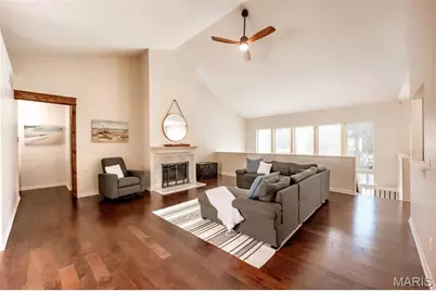 215 Cobblefield Court, Ballwin, MO 63011 - Photo 6