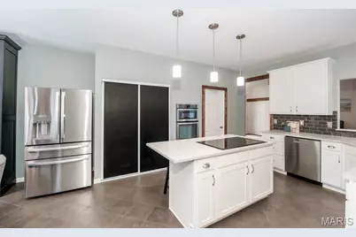 215 Cobblefield Court, Ballwin, MO 63011 - Photo 14