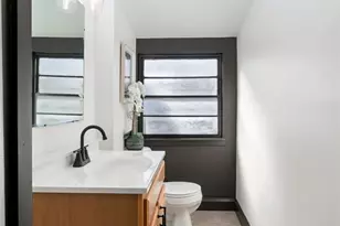 7360 Stanford Ave, University City, MO 63130 - Photo 16