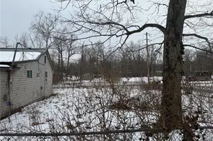 557 Gallatin Dr, Bismarck, MO 63624 - Photo 4