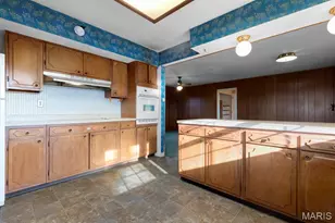 30 N Joyce Ellen Way, Saint Peters, MO 63376 - Photo 10