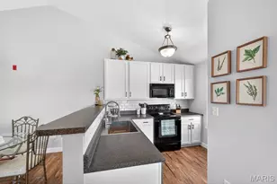 3300 Spring Creek Ln, O'Fallon, MO 63368 - Photo 10