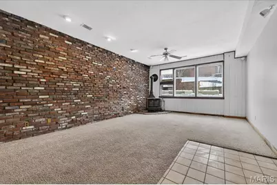 6 Castle Drive, Florissant, MO 63034 - Photo 20