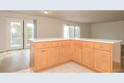 16504 Forest Pine Drive, Ballwin, MO 63011 - Photo 6