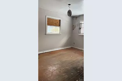 10235 Lord Drive, Saint Louis, MO 63136 - Photo 8