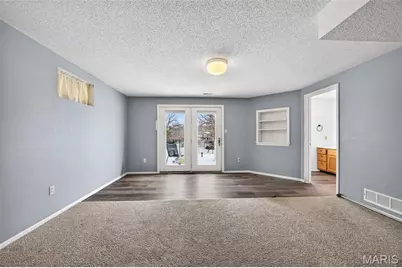 244 E Governor Place, Saint Charles, MO 63301 - Photo 22