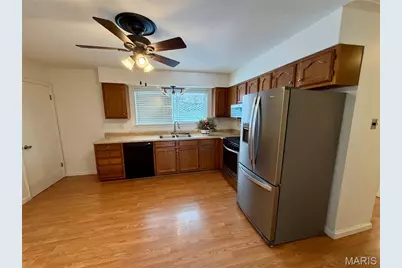 317 Thomas Avenue, Saint Charles, MO 63301 - Photo 14
